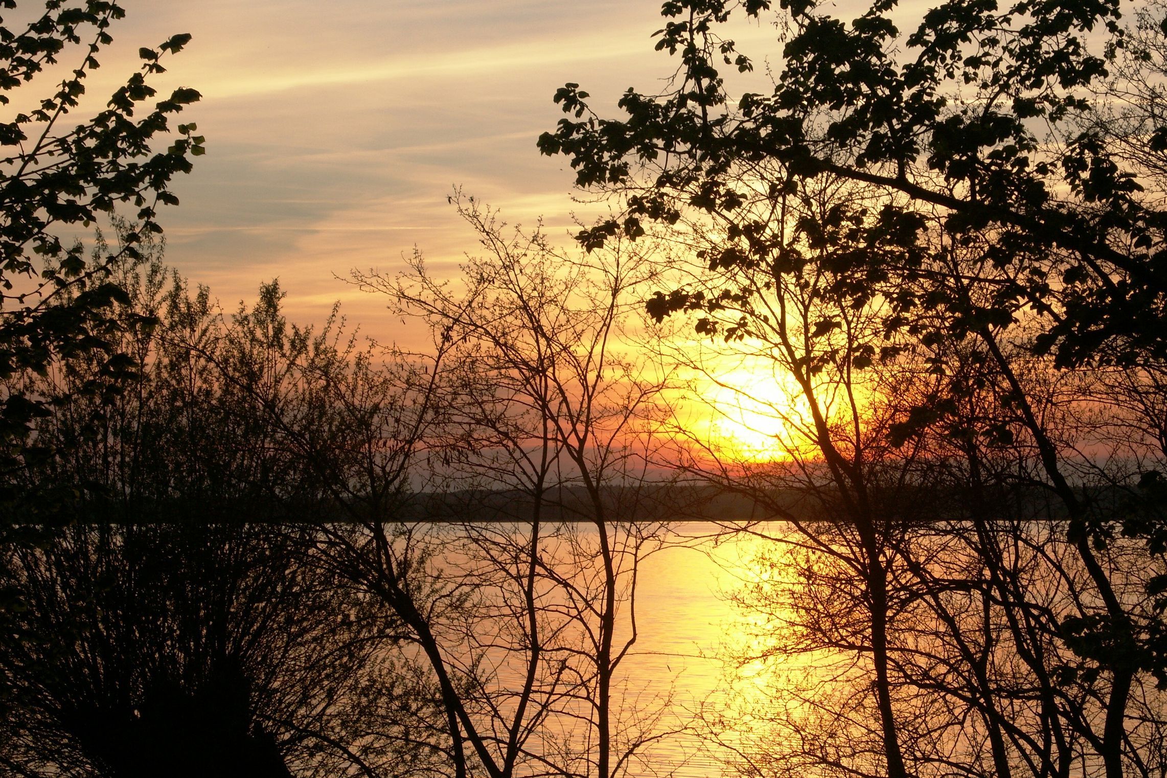 images/yootheme/Orte/Loitz/k-Sonnenuntergang Peene.jpg