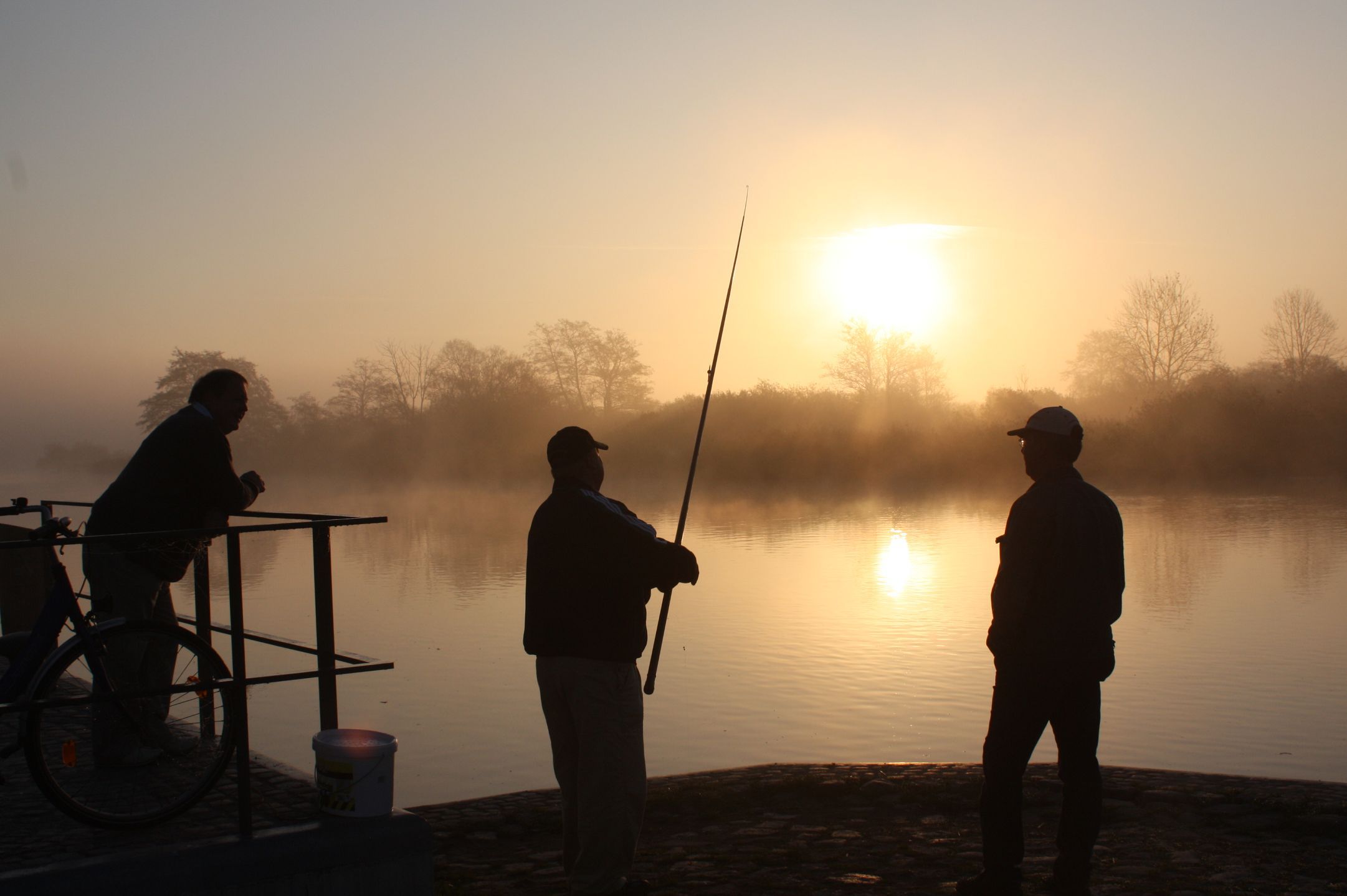 images/yootheme/Orte/Loitz/k-Angeln am Fluss.jpg