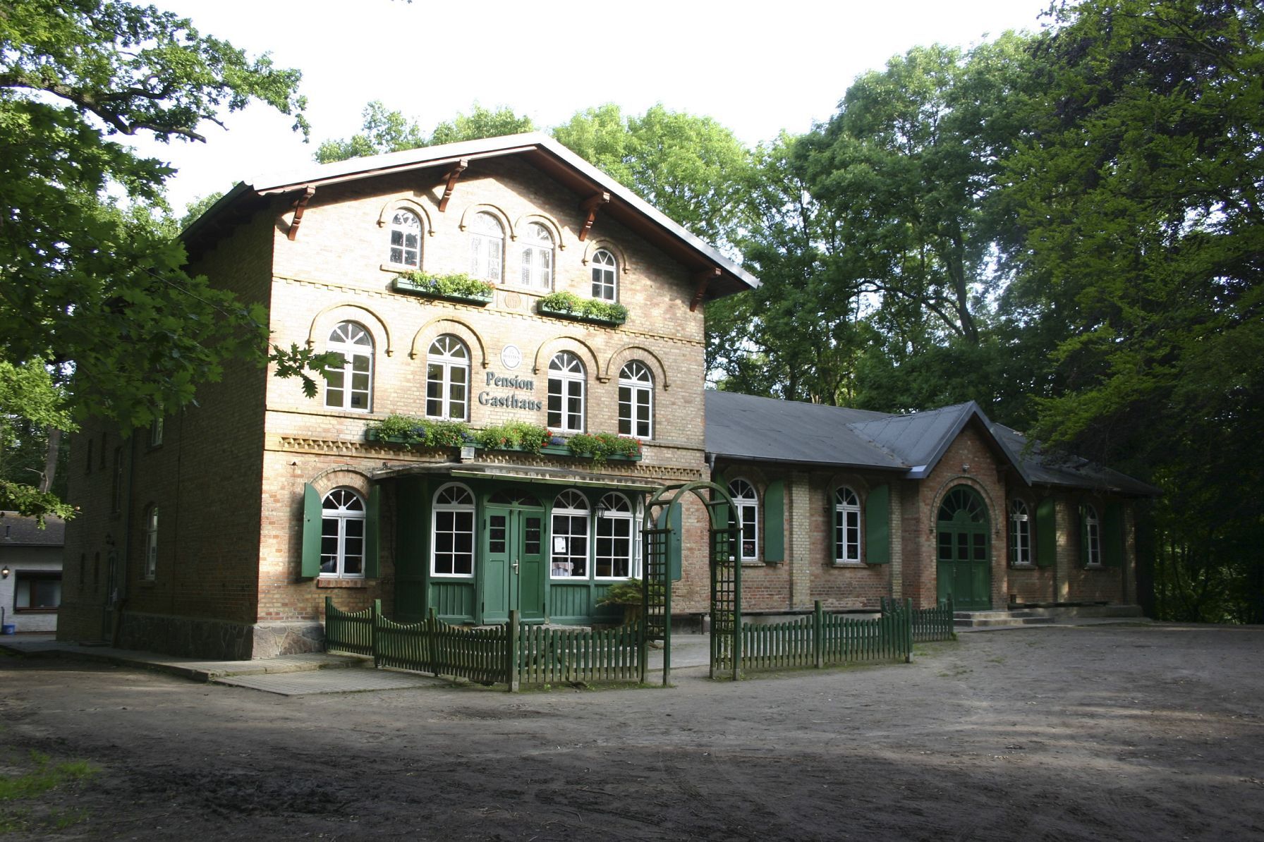 images/yootheme/Orte/Grutzkow/k-04 Gutzkow Burgerhaus Hasenberg.jpg